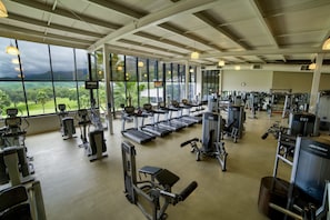 Gym - LUXO Casa Valle de Bravo con jacuzzi y espectacular Vista al Lago (Valle de Bravo)