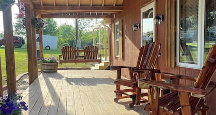 Lake House at Nolin Lake in Cub Run, KY Private Boat ramp near Mammoth Cave