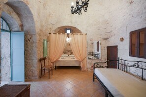 2 habitaciones, wifi gratis y ropa de cama 