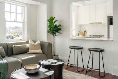 Bondi Junction Apartments by Urban Rest