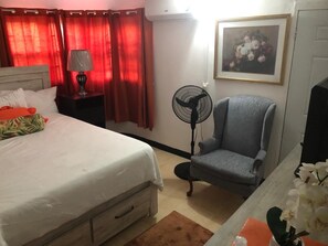 1 室のベッドルーム、アイロン / アイロン台、WiFi、ベッドシーツ