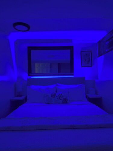 1 bedroom apartment in ground floor very nice and close to everything 