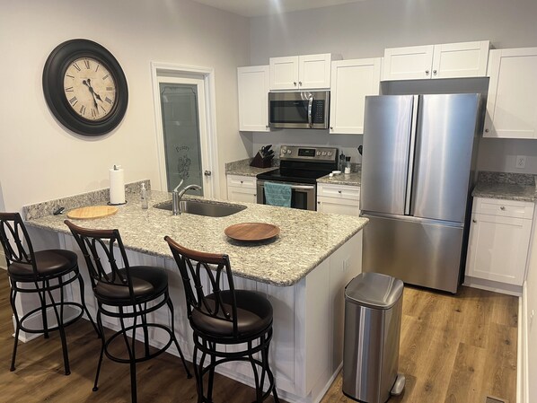 Private kitchen - House, 3-Bed, 2.5 Bath ~ Less than 3 miles from the Pinehurst Golf Resort (Pinehurst)