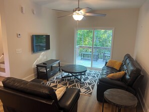 Living area - House, 3-Bed, 2.5 Bath ~ Less than 3 miles from the Pinehurst Golf Resort (Pinehurst)