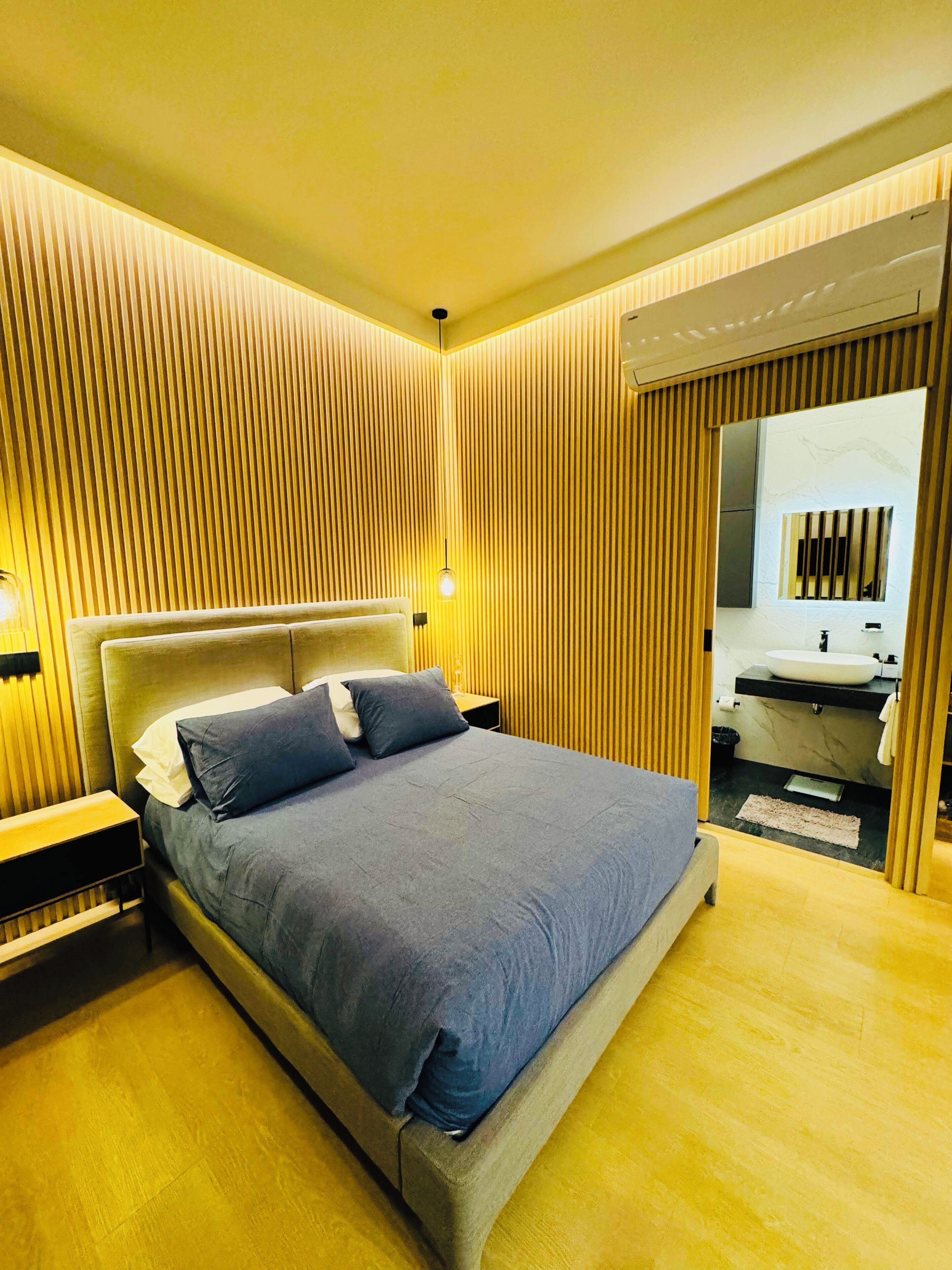 1 habitación, tabla de planchar con plancha y wifi gratis 