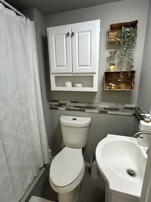 Håndklæder, Sæbe, Toiletpapir