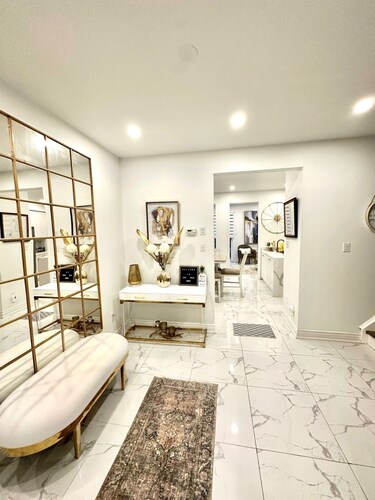 Luxury Home in Toronto (Mississauga )
