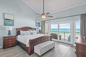 2 bedrooms, desk, iron/ironing board, free WiFi - 2 Bedroom Beachfront Condo, Spectacular Gulf Views Newly Remodeled (Destin)