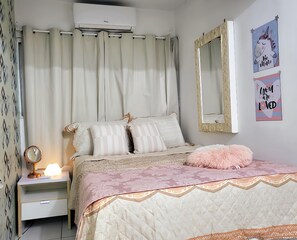 2 habitaciones, tabla de planchar con plancha, wifi y ropa de cama