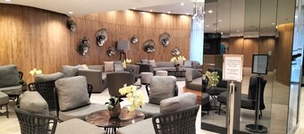 Shore2 Residences Tower2