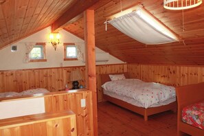 2 Schlafzimmer, Schreibtisch, kostenloses WLAN, Bettwäsche