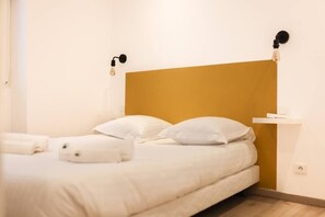 1 sovrum, strykjÀrn/strykbrÀda, wi-fi och sÀngklÀder