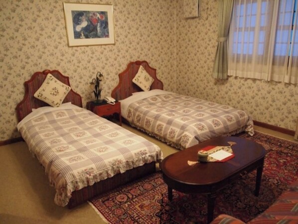 1 slaapkamer, een bureau, gratis wifi, beddengoed