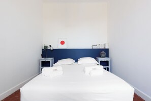 2 makuuhuonetta, silitysrauta/-lauta, Wi-Fi, vuodevaatteet