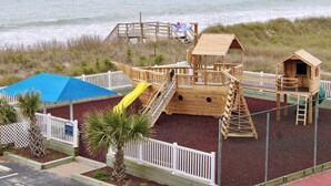 Children's area - Ocean's Edge Retreat - St. Regis Condo #1109 (North Topsail Beach)