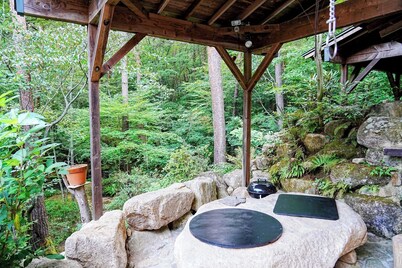 Private rental of a villa with natural hot springs / Azumino Nagano