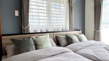 2 bedrooms, desk, free WiFi, bed sheets