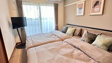2 bedrooms, desk, free WiFi, bed sheets