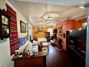 Interior - Hostal Taxo Yura (Quito)
