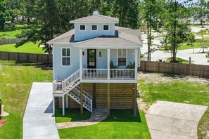 Exterior - Seaside Serenity Boutique Home (Gulfport)