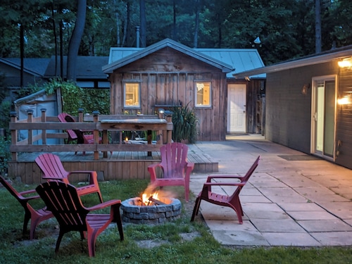  Family Cottage | Games Room | Soft Tub | Bonfire