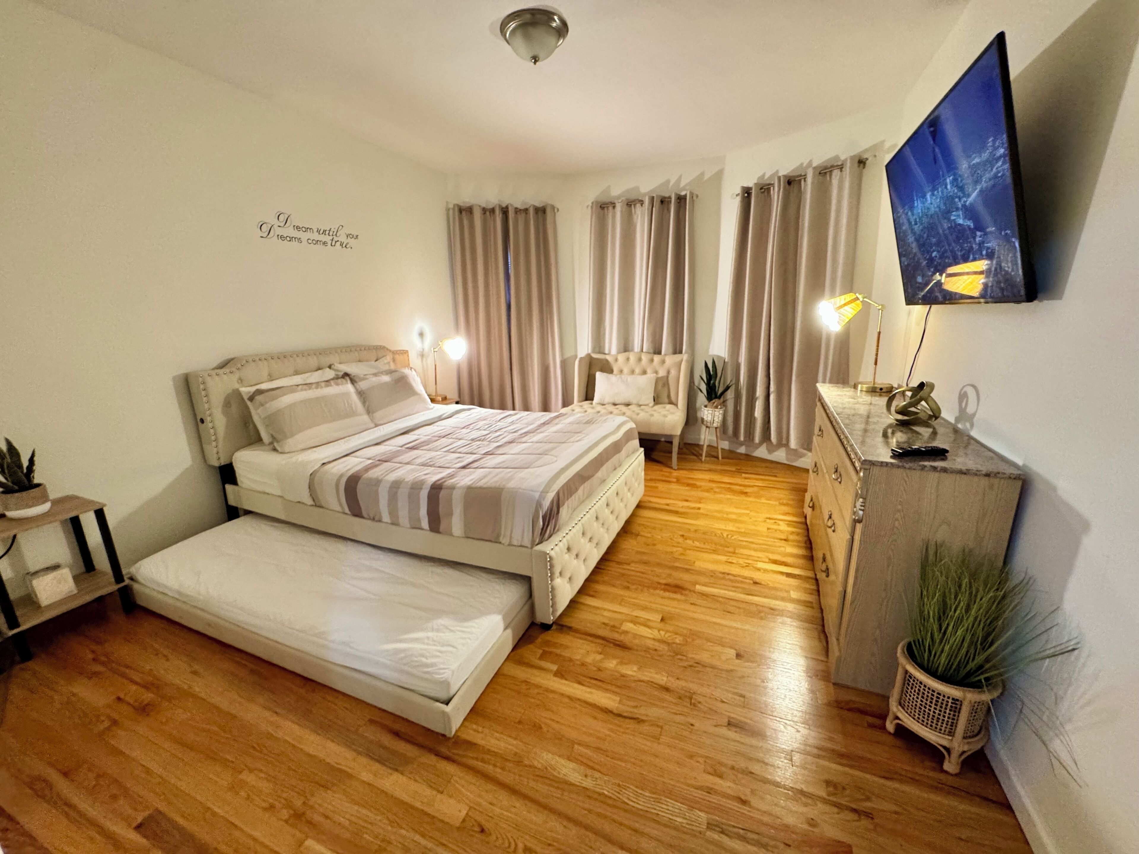 2 Schlafzimmer, Bügeleisen/Bügelbrett, kostenloses WLAN, Bettwäsche