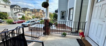 1st floor - 2 Rooms Apt, Only 5 mins Away from Newark Airport and 30 mins to NYC