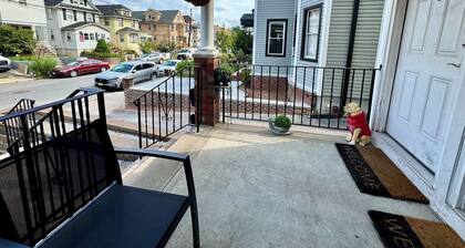 1st floor - 2 Rooms Apt, Only 5 mins Away from Newark Airport and 30 mins to NYC