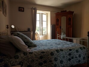 2 habitaciones, wifi y ropa de cama 