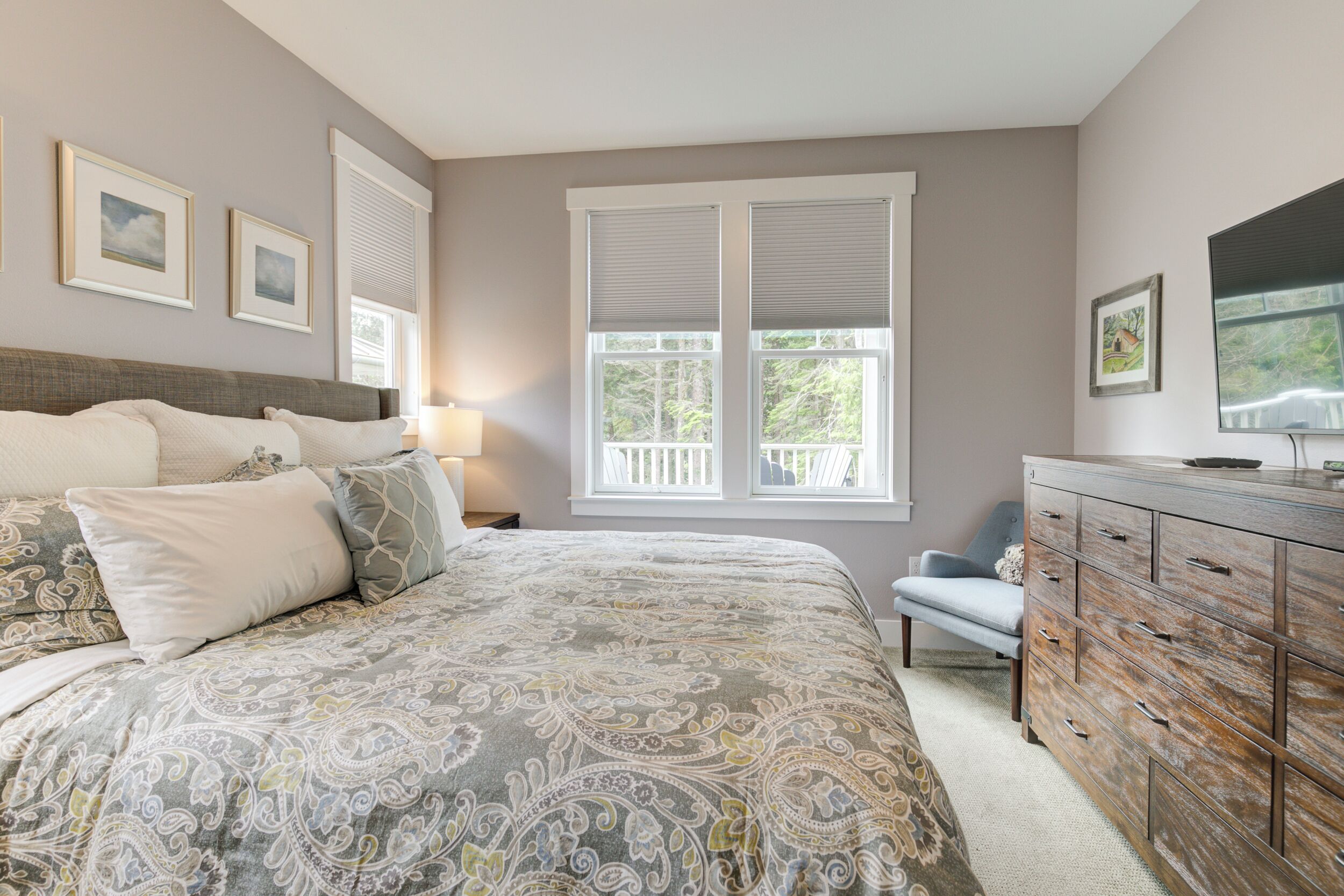 The master bedroom with king size bed. 