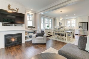 TV connectée, cheminée, jeux vidéo, livres