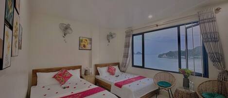 Habitació doble urbana, vistes a la ciutat | 1 dormitori, roba de llit hipoal·lergògena i cobrellits