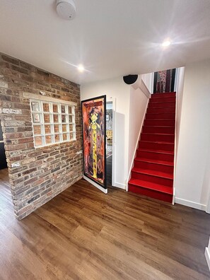 Interior - Northampton Oasis - 4 Bedroom House (Northampton)