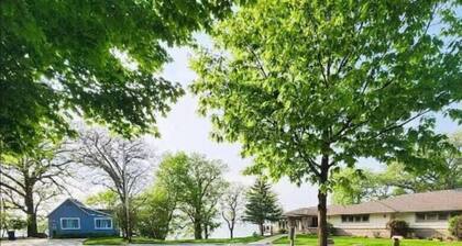 FamFriendly|Full Kitchen|Near Big Spirit Lake