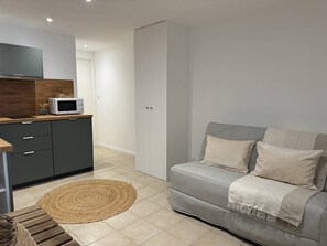 TV - L'appartement Le Levant au Lavandou (LE LAVANDOU)