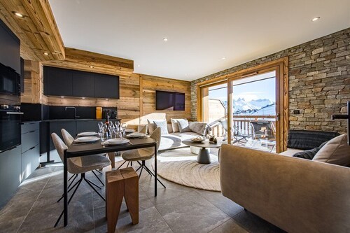 Apartment for 6 people in a new residence in the slopes