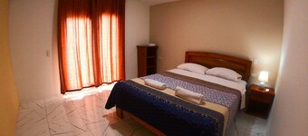 Odessa - Galapagos Minisuite 500 ft From THE Ocean #3