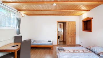 2 habitaciones, wifi gratis y ropa de cama