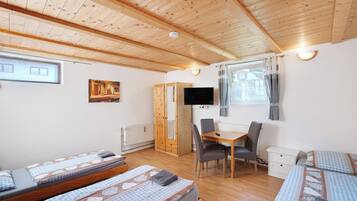 2 間睡房、免費 Wi-Fi、床單