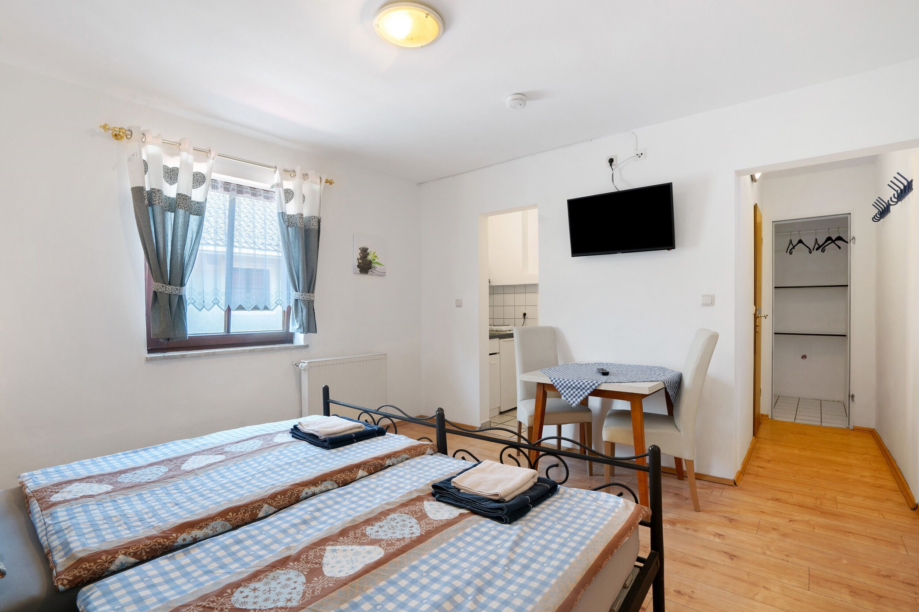 1 habitación, wifi gratis y ropa de cama 