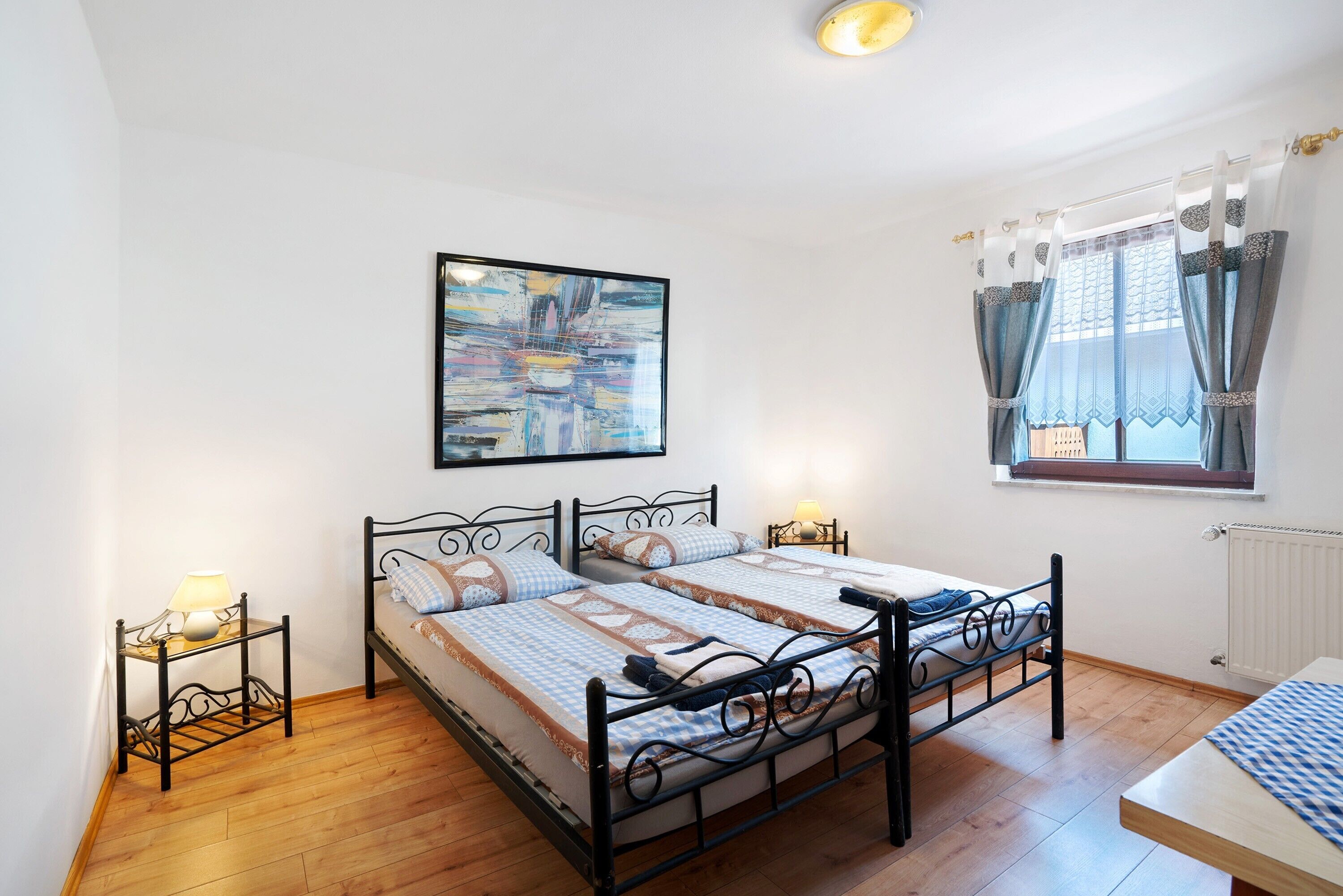 1 dormitorio, wifi gratis, ropa de cama