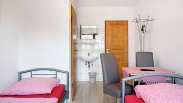 1 Schlafzimmer, kostenloses WLAN, Bettwäsche