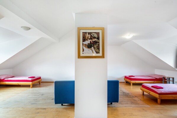 1 chambre, Wi-Fi gratuit, draps fournis