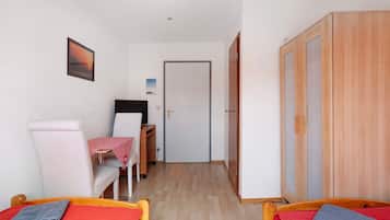 1 habitación, wifi gratis y ropa de cama