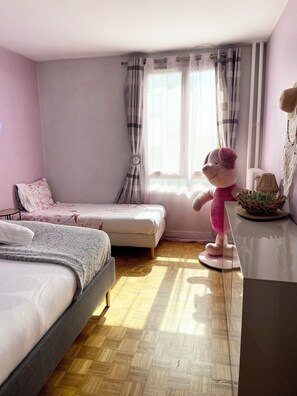 2 Schlafzimmer, Bügeleisen/Bügelbrett, WLAN, Bettwäsche