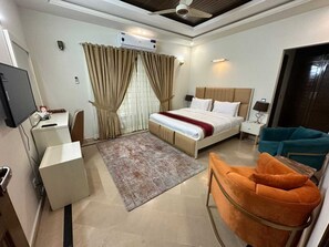 Phòng Deluxe | 1 phòng ngủ, bàn ủi/dụng cụ ủi quần áo 