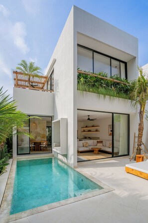 Outdoor pool - Villa Lago  (Pecatu)