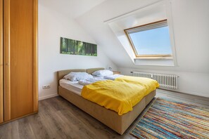 3 Schlafzimmer, kostenloses WLAN, Bettwäsche