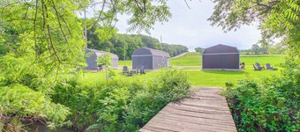 Montezuma Cabin Rental w/ Fire Pit & Grill Access!