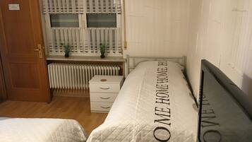 2 bedrooms, free WiFi, bed sheets